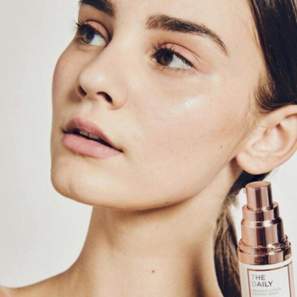 Beauty Bio The Daily Vitamin C Serum 1 Fl Oz + Rose Quartz Crystal Roller NIB - Picture 5 of 7